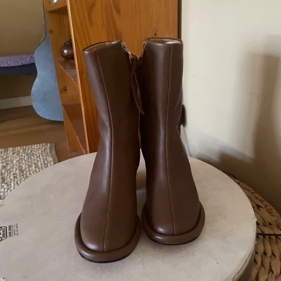 Lauren Manoogian Brown leather mid heel ankle boots - Picture 3 of 5